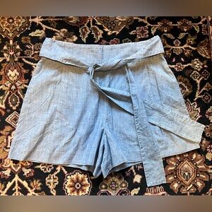 Women’s J. Crew 100% cotton chambray shorts, side zip, size 10